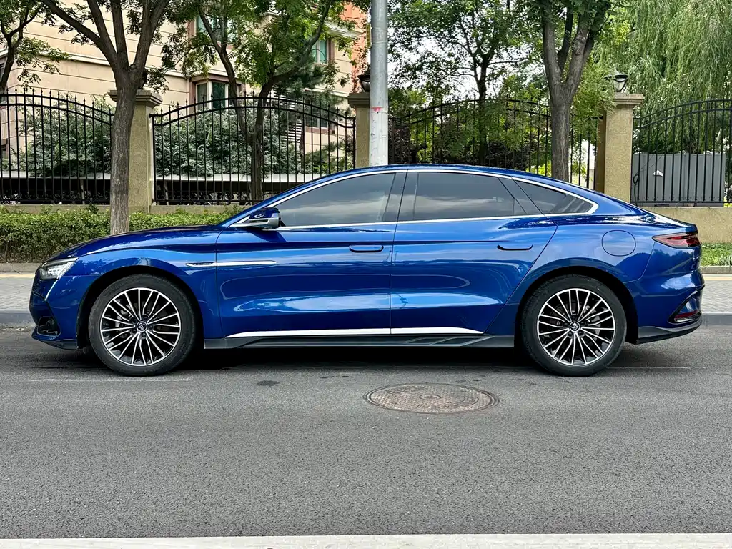 BYD Han 2022