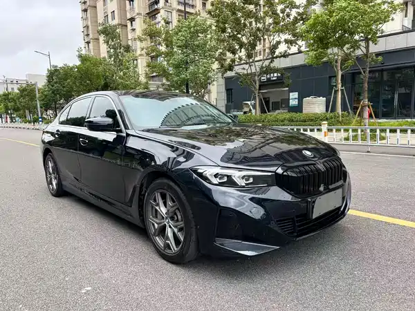 BMW i3 2024