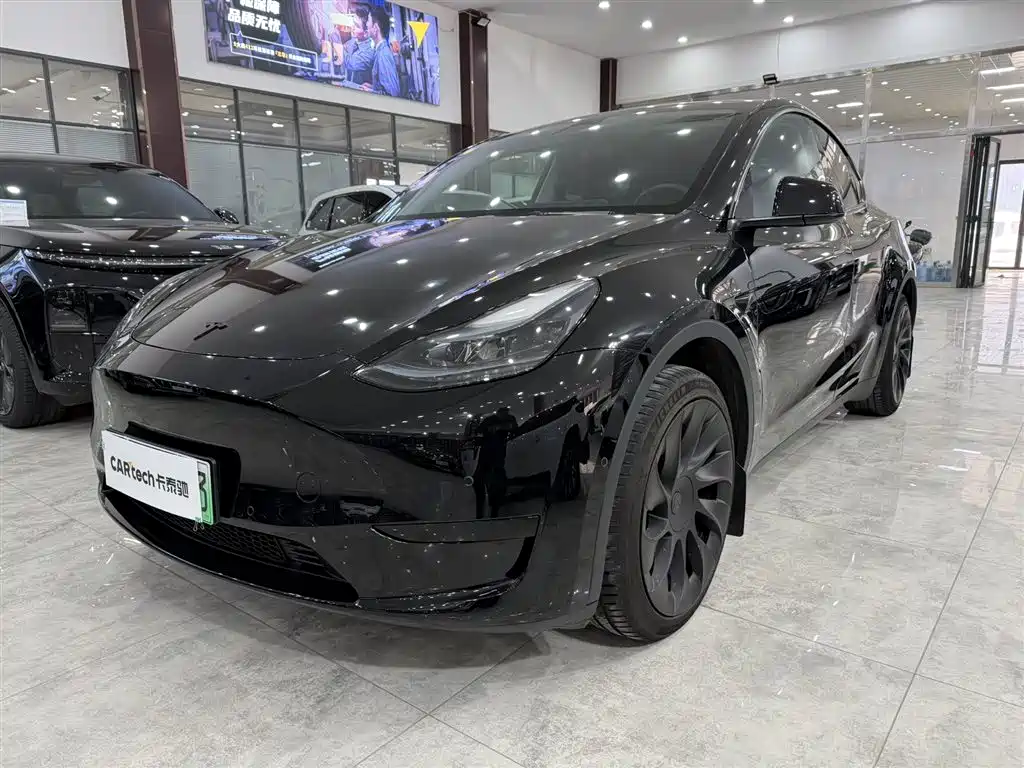 Tesla Model Y 2022 — фото 1
