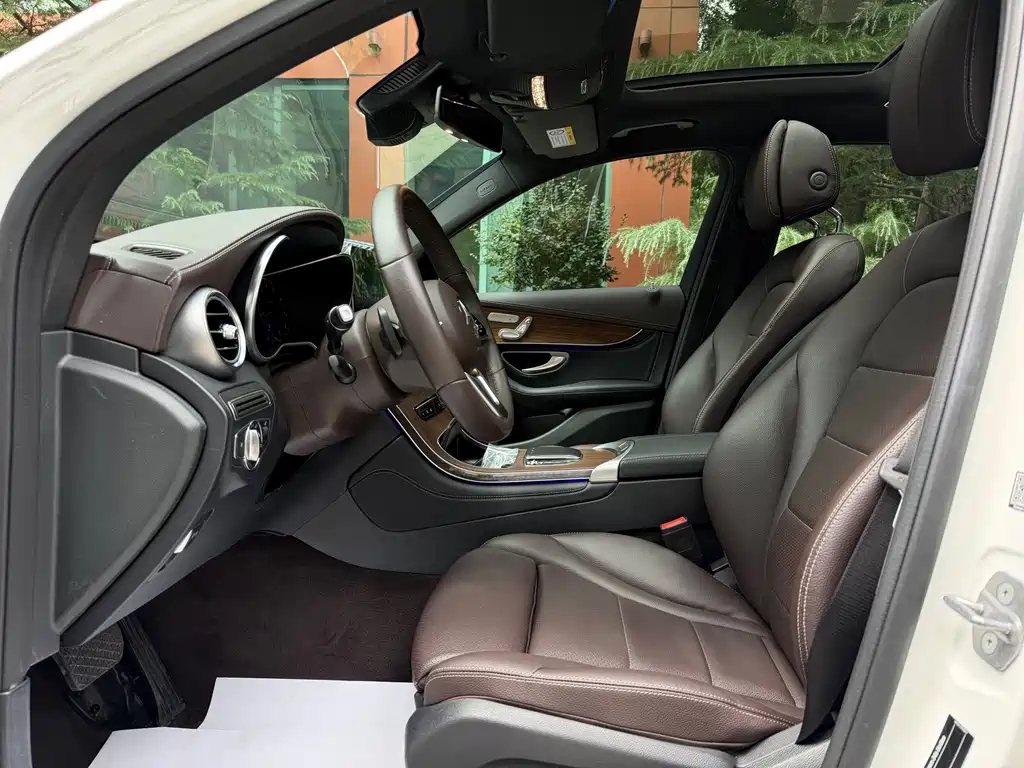 Mercedes-Benz GLC 2019 — фото 10