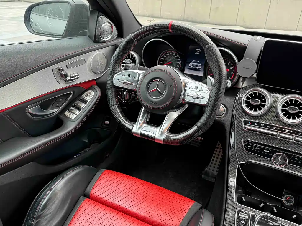Mercedes-Benz C-Class AMG 2016 — фото 14