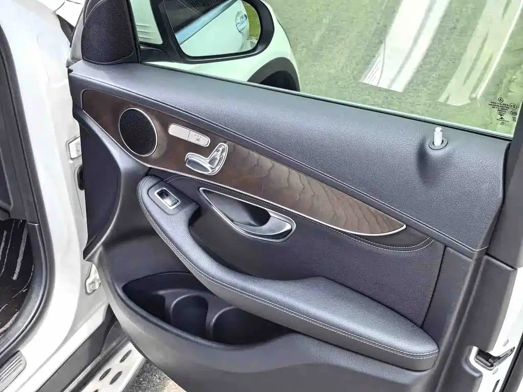 Mercedes-Benz GLC 2020