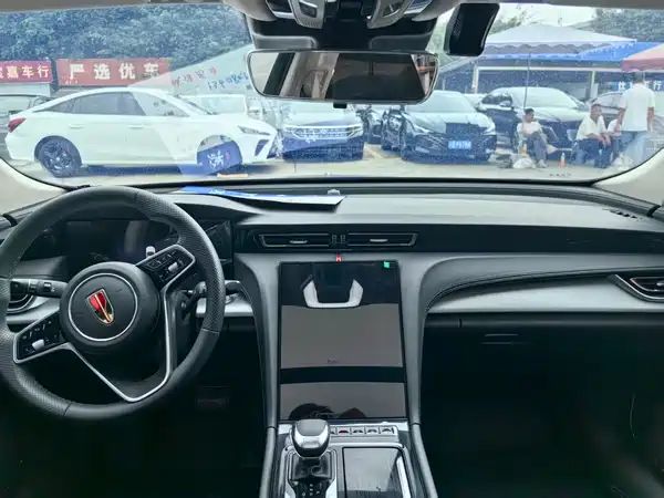 Hongqi H5 2024