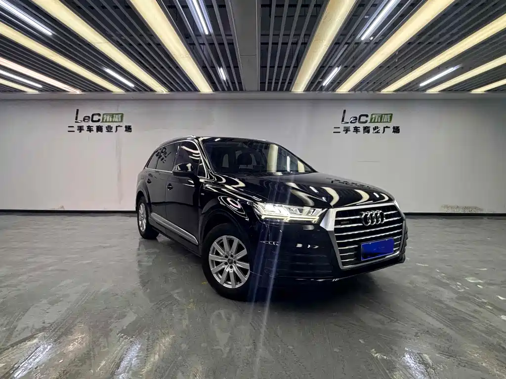 Audi Q7 2019 — фото 3