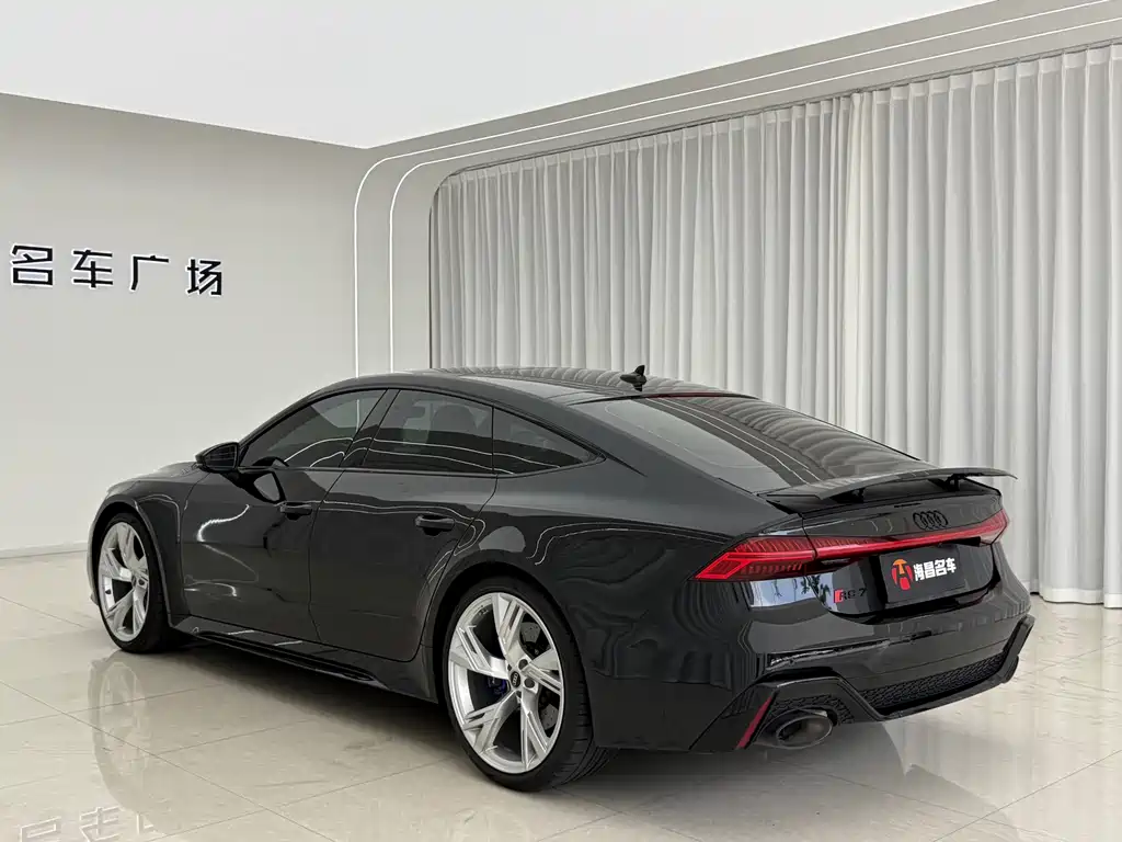Audi RS 7 2023 — фото 7