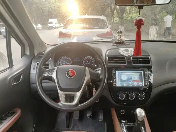Dongfeng Jingyi X5 2014