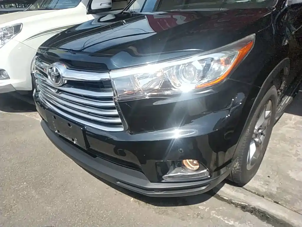 Toyota Highlander 2015 — фото 24
