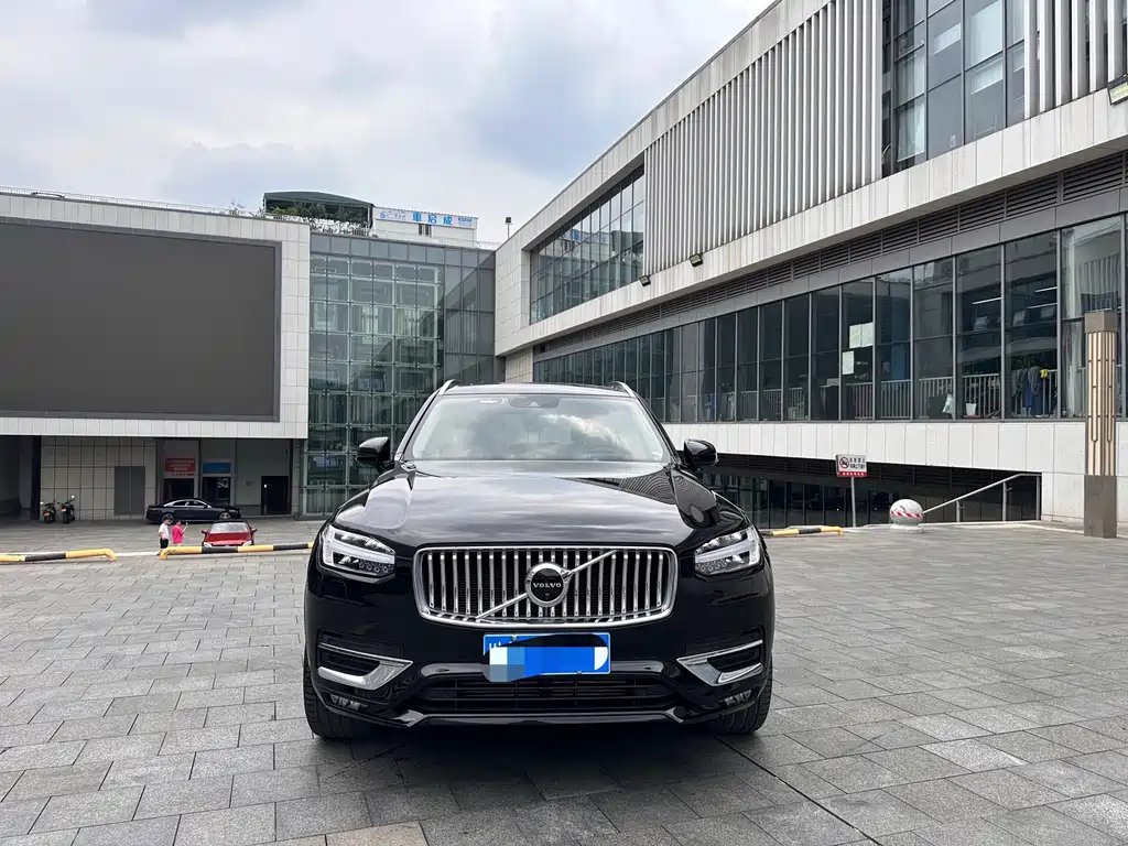 Volvo XC90 2019