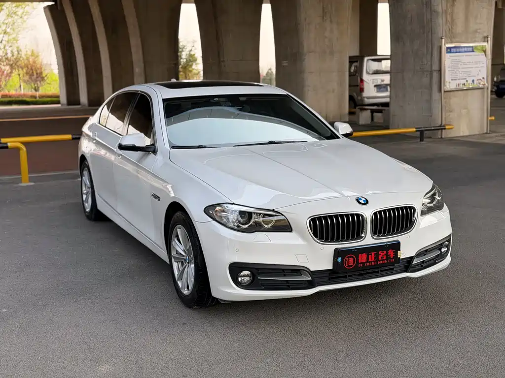 BMW 5 Series 2016 — фото 3