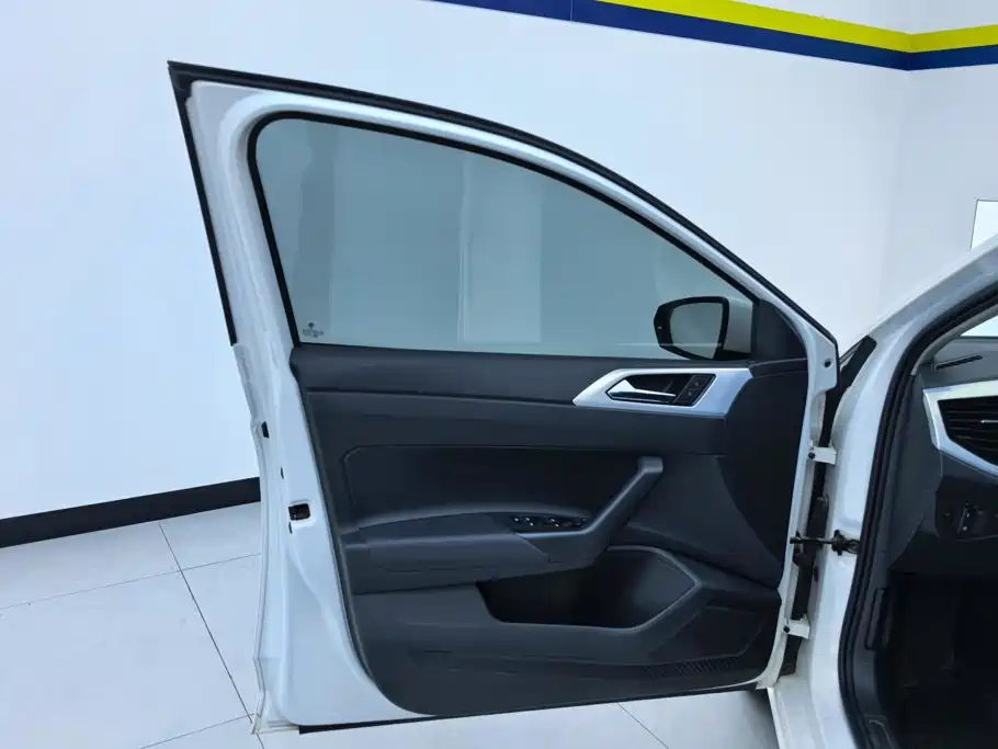 Volkswagen Polo 2022