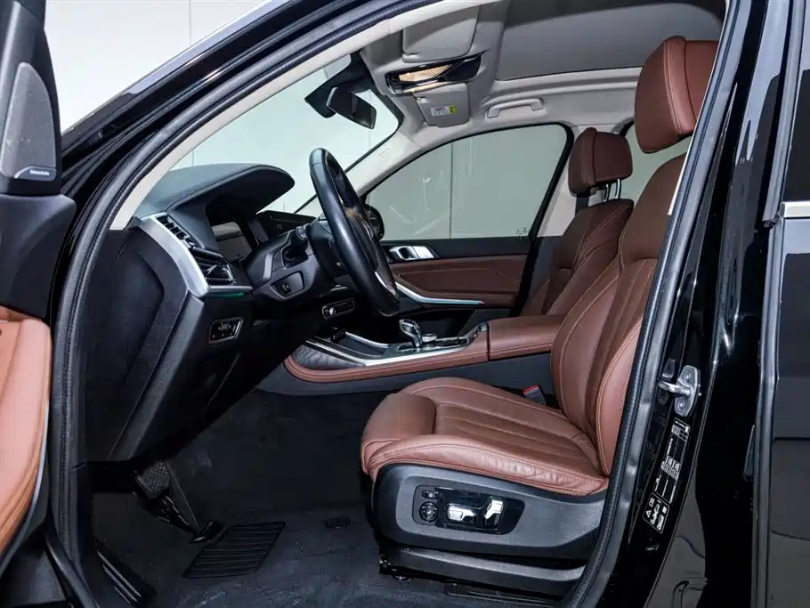 BMW X7 2022 — фото 15