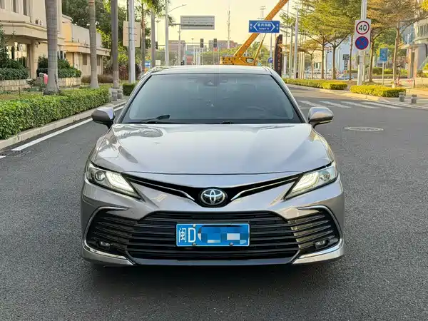 Toyota Camry 2021