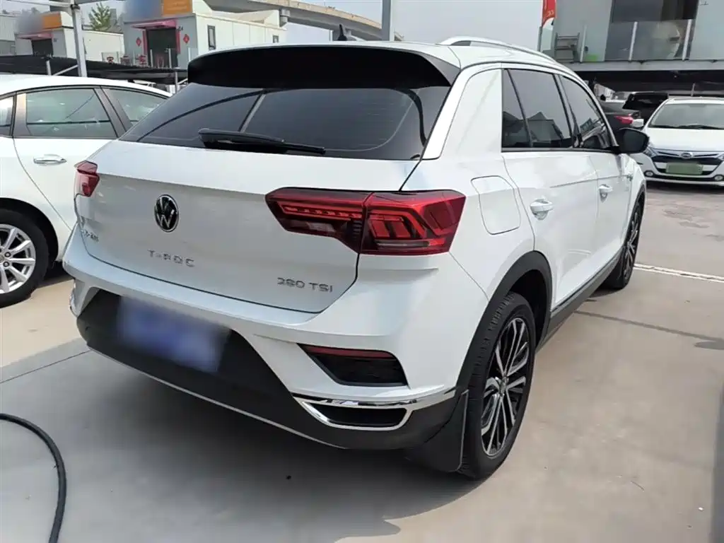 Volkswagen T-Roc 2022 — фото 7