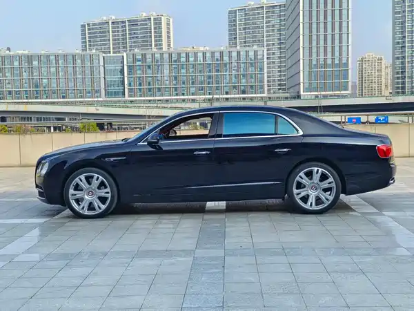 Bentley Flying Spur 2014