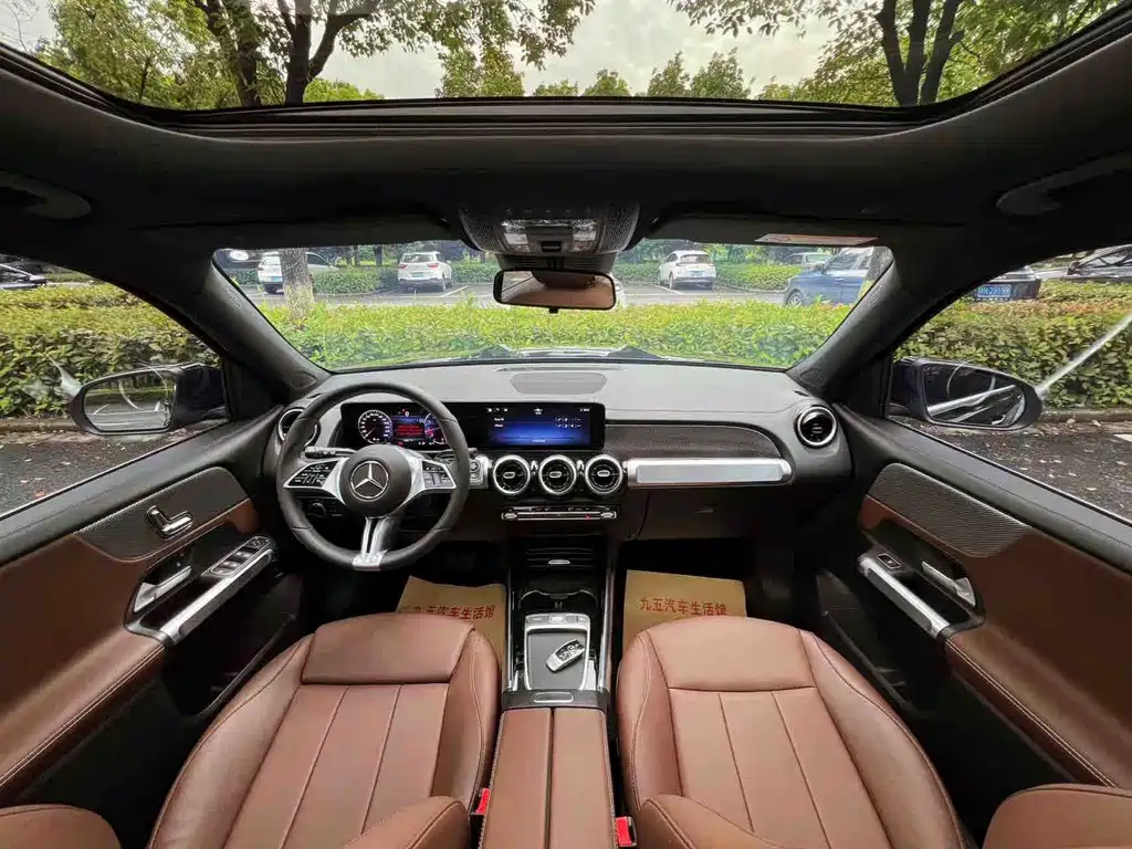 Mercedes-Benz GLB 2023 — фото 12