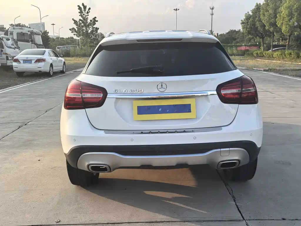 Mercedes-Benz GLA 2018 — фото 10