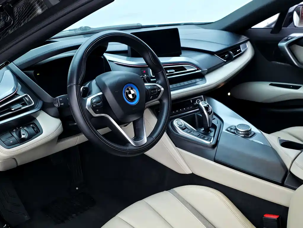 BMW i8 2017 — фото 38