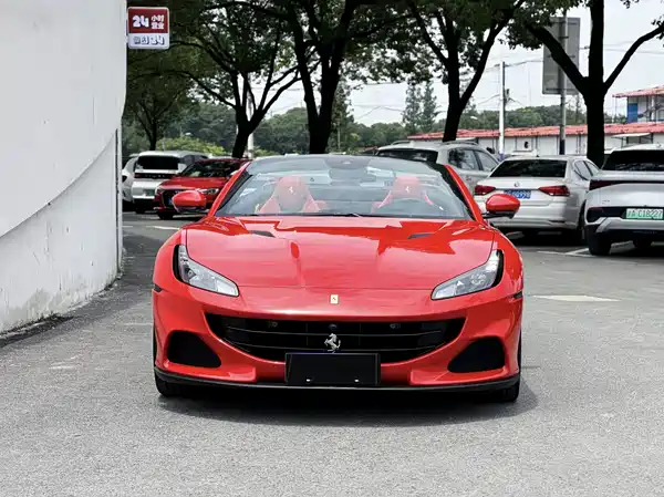 Ferrari Portofino 2021