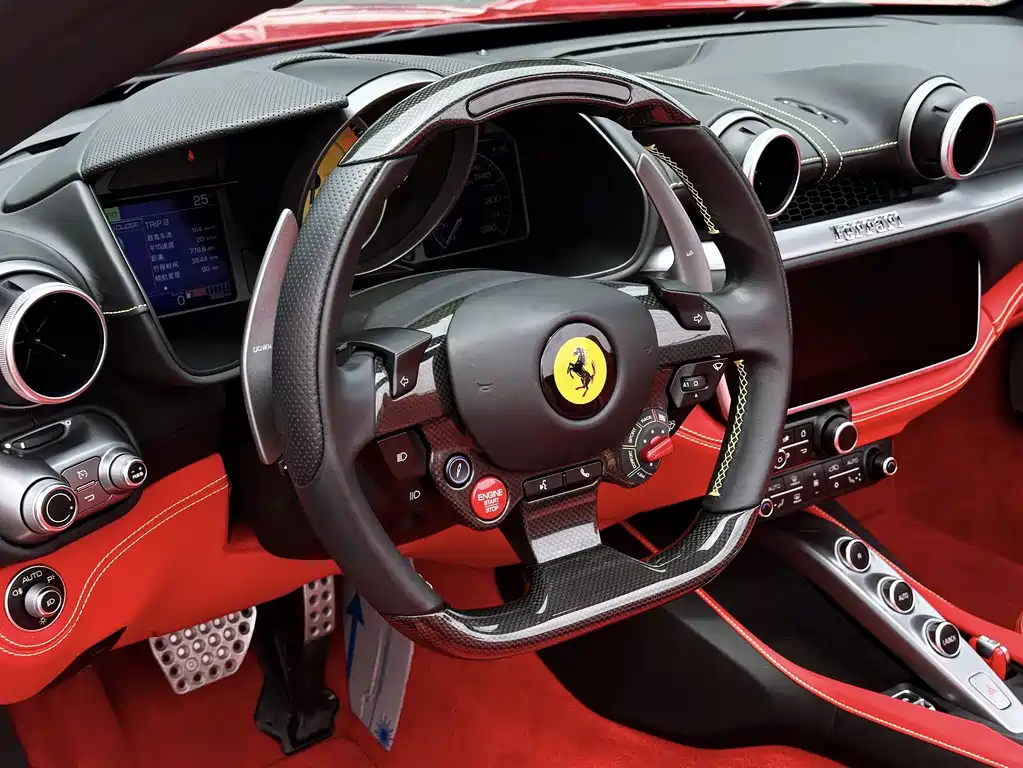 Ferrari Portofino 2023 — фото 12