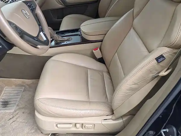 Acura MDX 2012