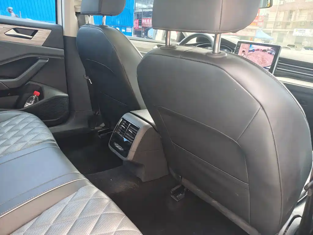 Volkswagen Sagitar 2023