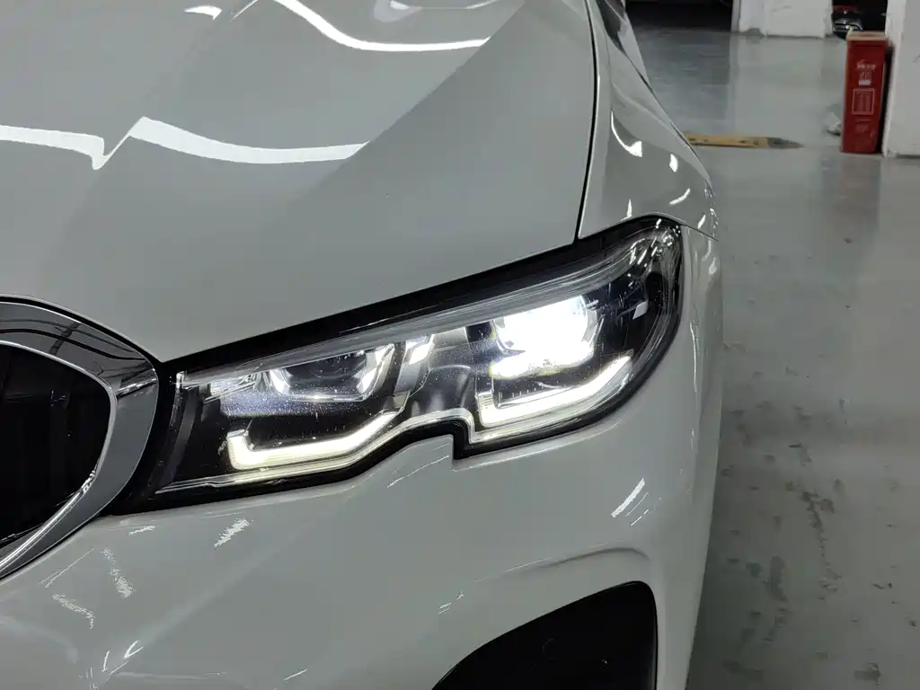 BMW 3 Series 2020