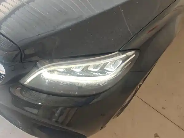 Mercedes-Benz C-Class 2020
