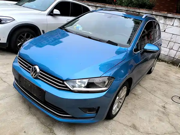 Volkswagen Golf Jialu 2016