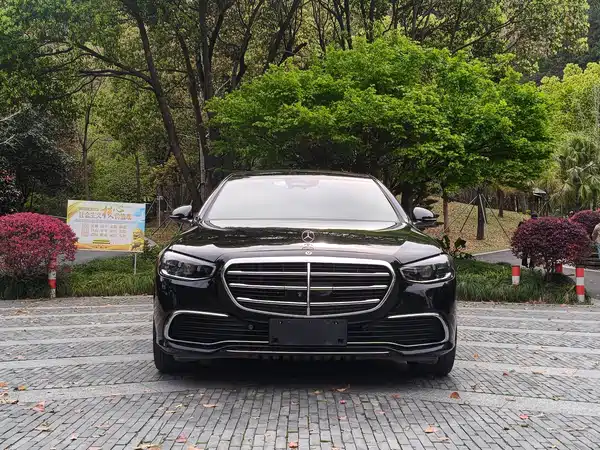 Mercedes-Benz S-Class 2023