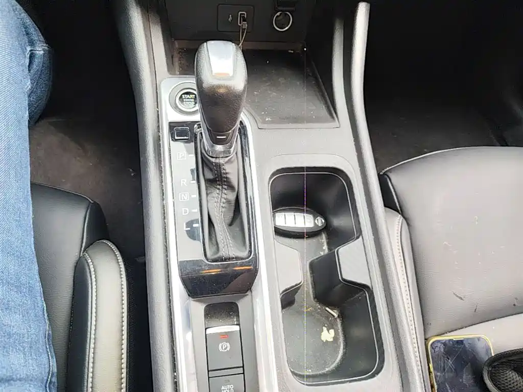 Nissan Sylphy 2022 — фото 14