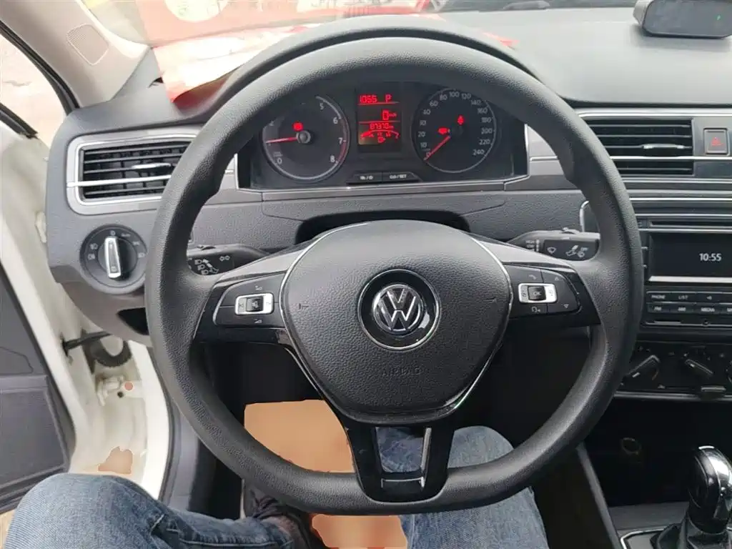 Volkswagen Santana 2018 — фото 11