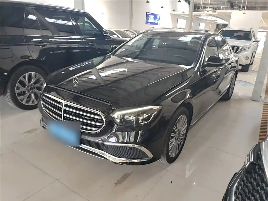 Mercedes-Benz E-Class 2022 — фото 2