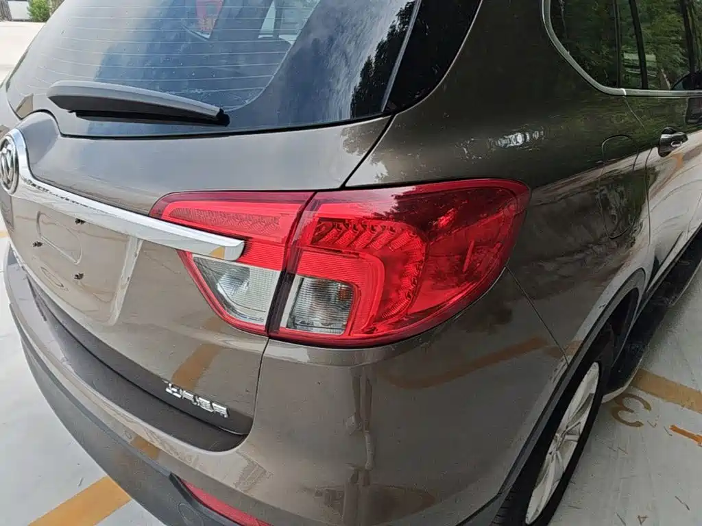Buick Envision Plus 2017 — фото 8