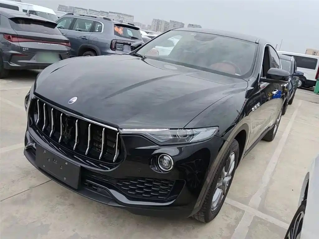 Maserati Levante 2021 — фото 2
