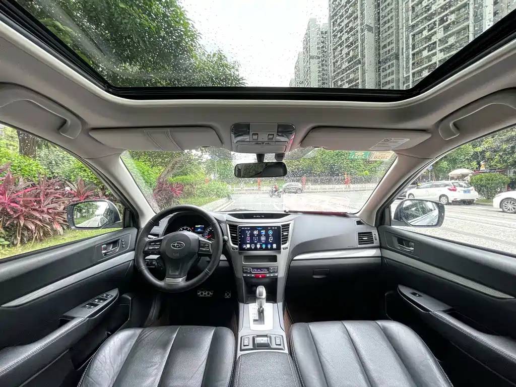 Subaru Outback 2014 — фото 12