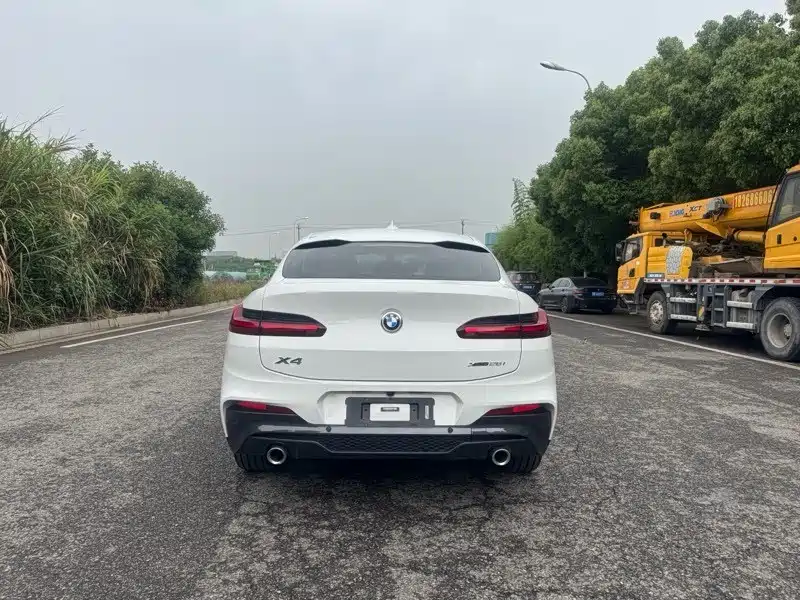 BMW X4 2020 — фото 9