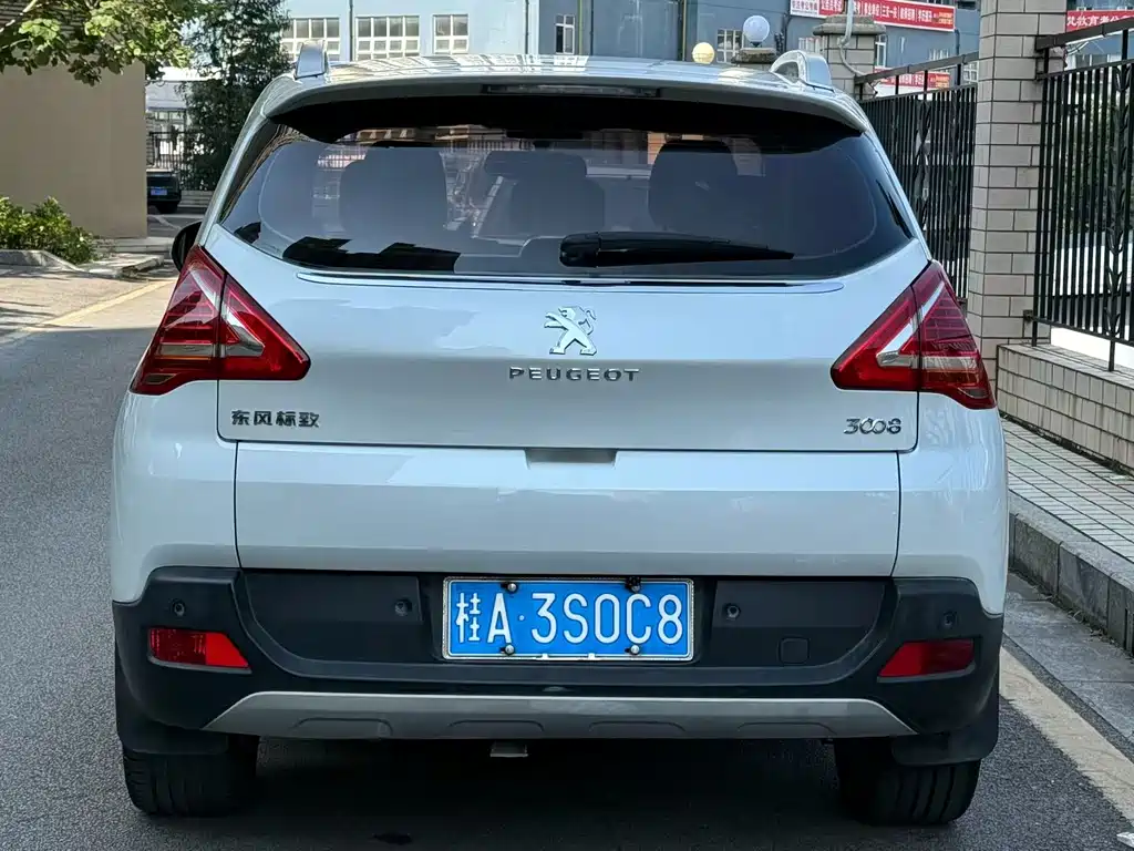 Peugeot 3008 2015 — фото 4