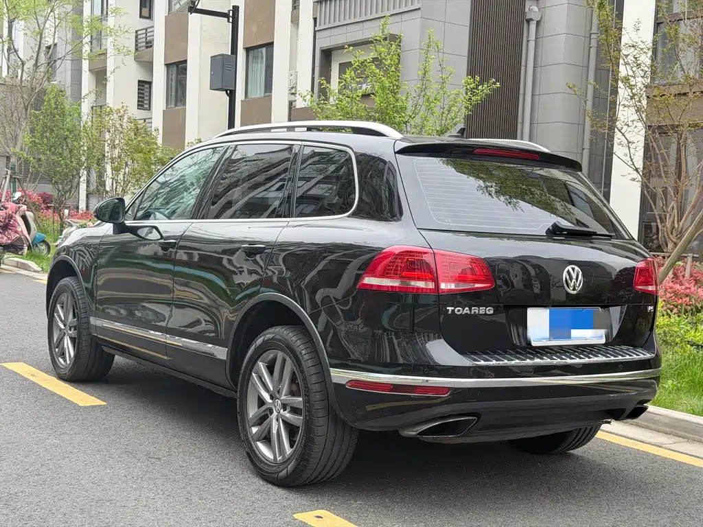 Volkswagen Touareg 2018 — фото 6