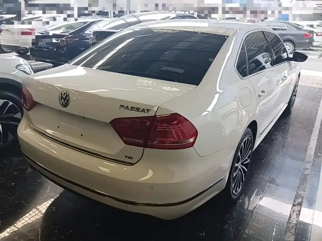 Volkswagen Passat 2015