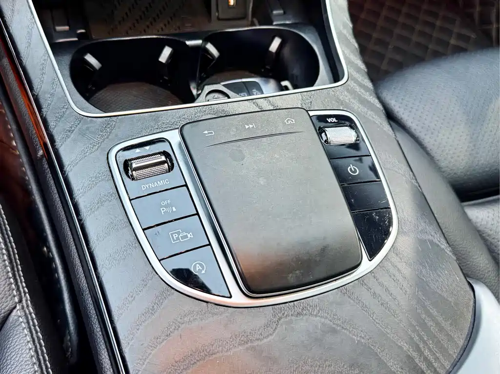 Mercedes-Benz C-Class 2021 — фото 18