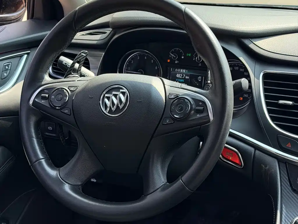 Buick LaCrosse 2019 — фото 12