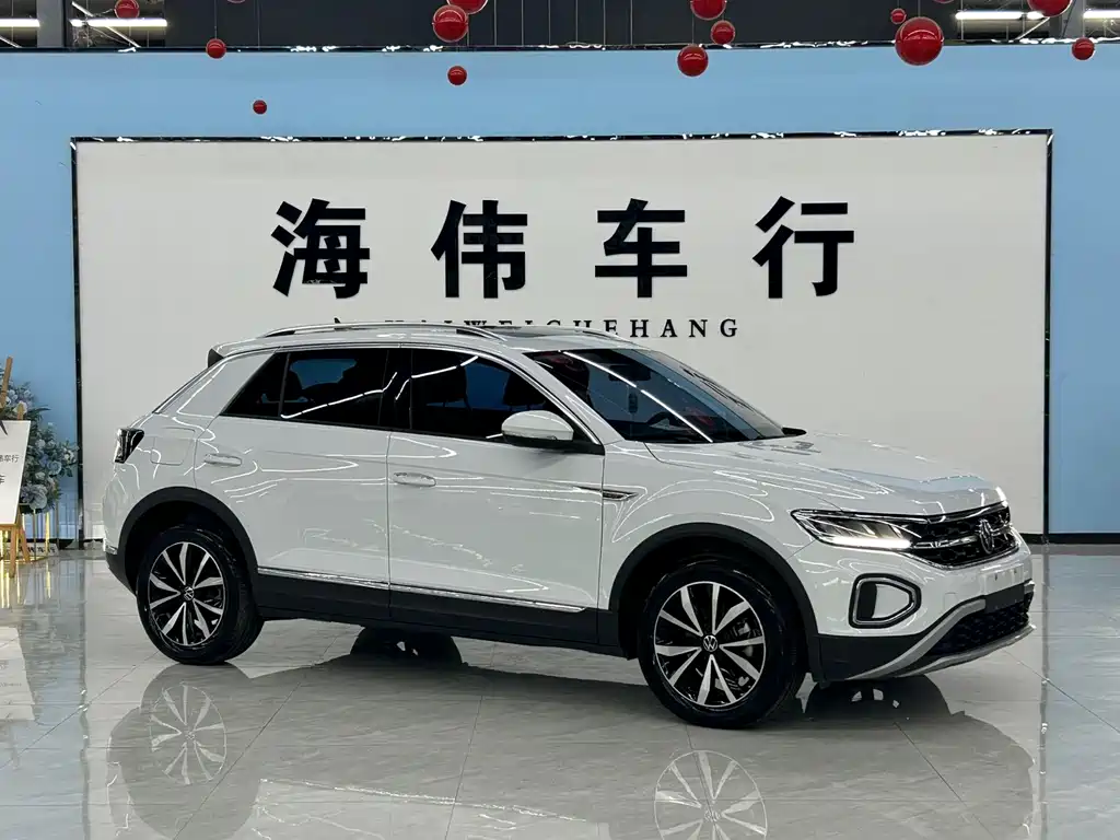 Volkswagen T-Roc 2024