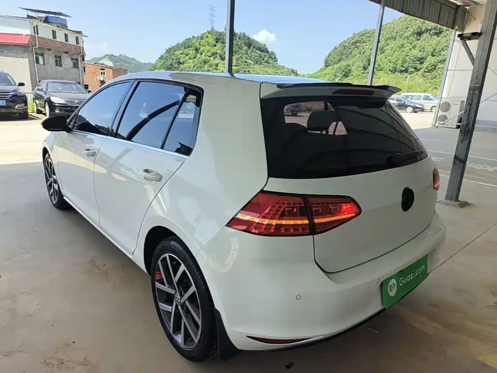 Volkswagen Golf 2014