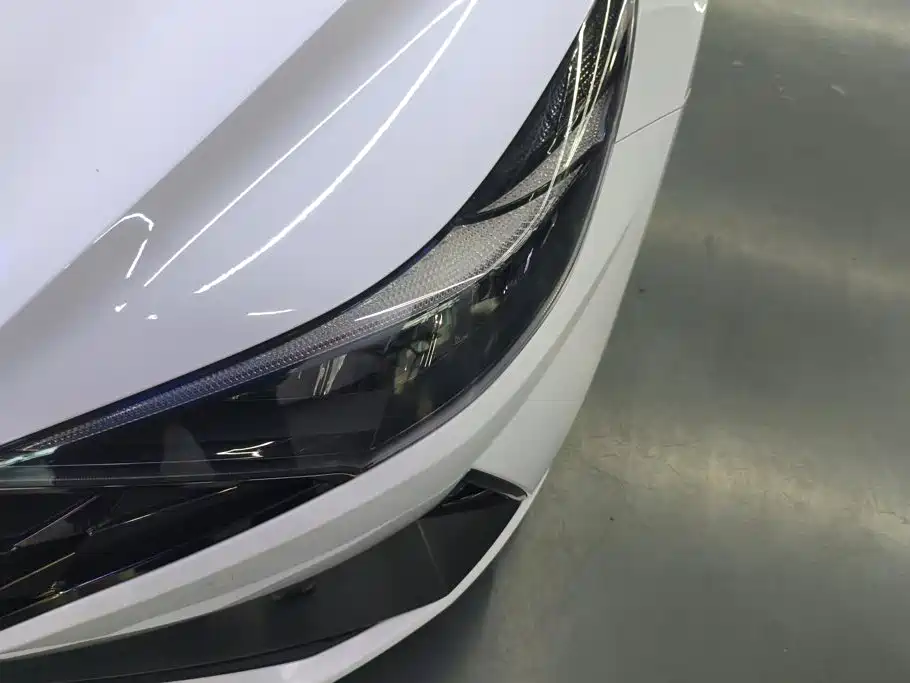 Hyundai Elantra 2020
