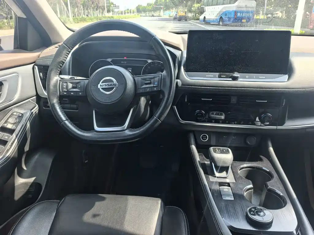Nissan X-Trail 2022 — фото 14