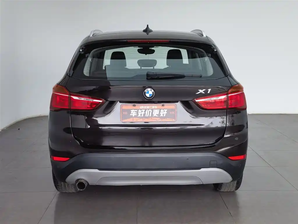 BMW X1 2017 — фото 4