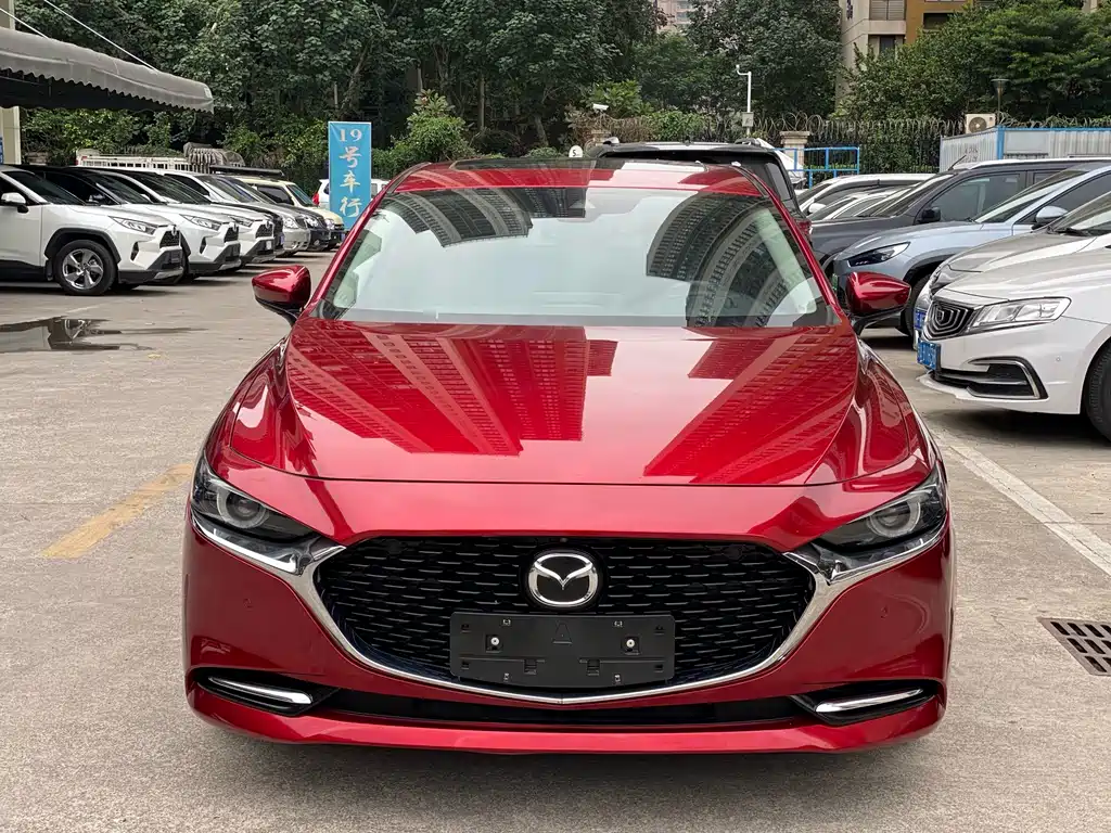 Mazda 3 Axela 2020 — фото 2