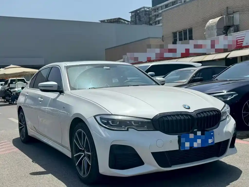 BMW 3 Series 2020