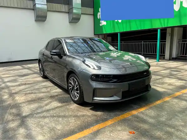 Lynk & Co 03 2021