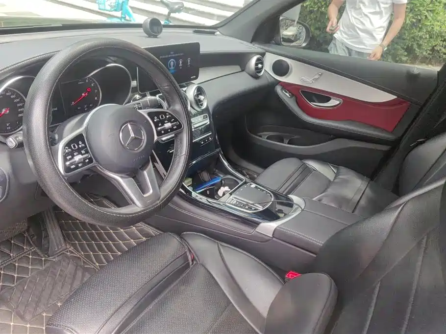 Mercedes-Benz GLC 2020 — фото 12